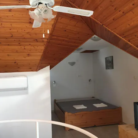 בית הארחה Center Apartmanhaz *