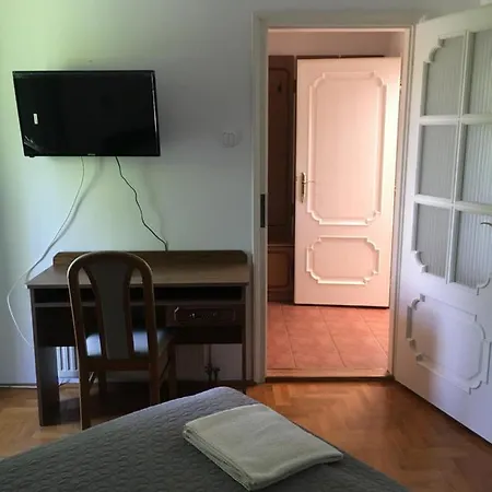 בית הארחה Center Apartmanhaz