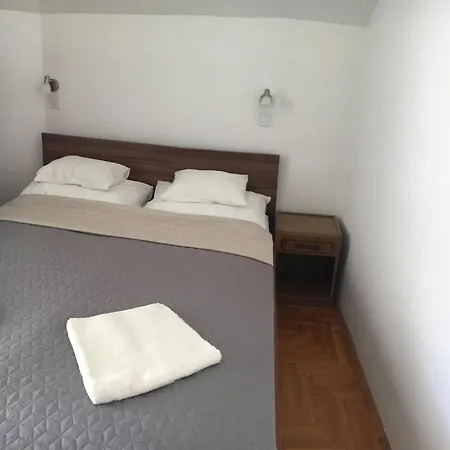 בית הארחה Center Apartmanhaz Hajdúszoboszló