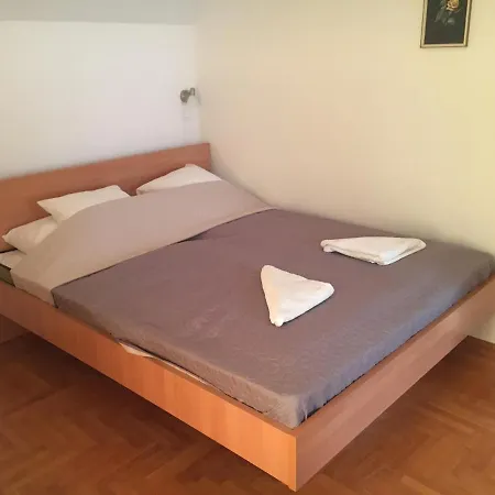Center Apartmanhaz בית הארחה Hajdúszoboszló