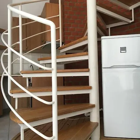 Center Apartmanhaz בית הארחה