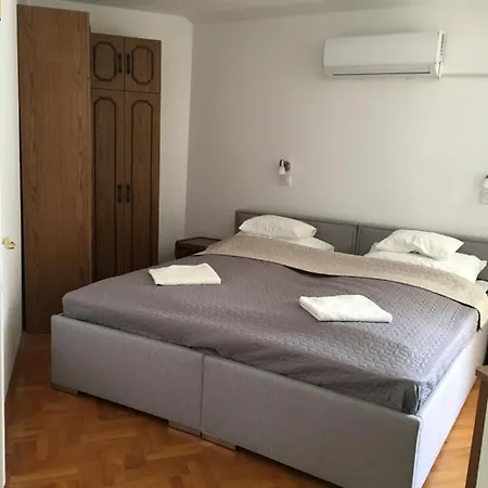Center Apartmanhaz * Hajdúszoboszló