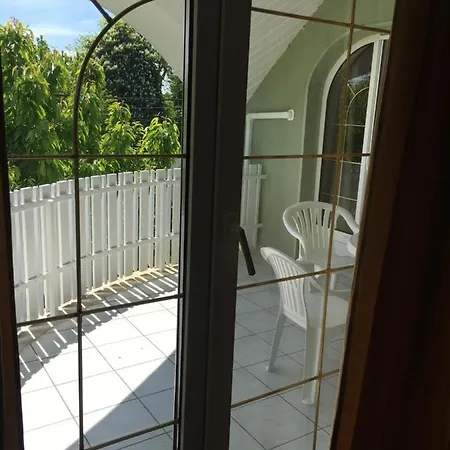 Center Apartmanhaz בית הארחה